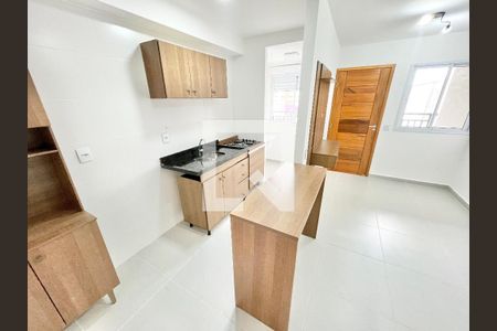 Sala/Cozinha de apartamento para alugar com 1 quarto, 30m² em Vila Mazzei, São Paulo