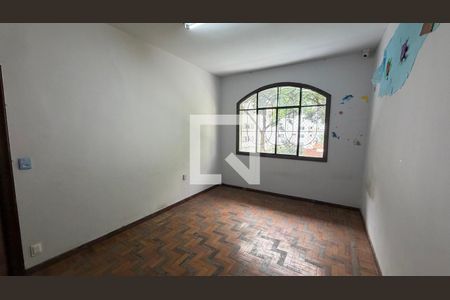 Casa para alugar com 6 quartos, 560m² em São Pedro, Belo Horizonte