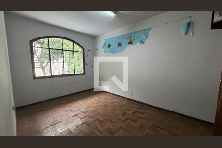 Casa para alugar com 6 quartos, 560m² em São Pedro, Belo Horizonte