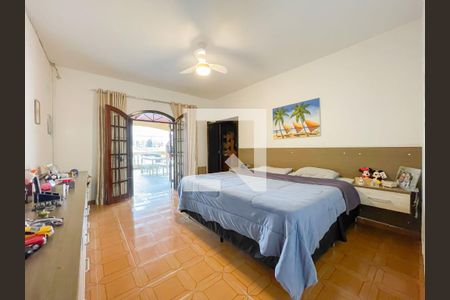 Suíte de casa à venda com 3 quartos, 240m² em Cipava, Osasco