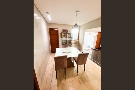 Sala de casa à venda com 3 quartos, 206m² em Serrano, Belo Horizonte