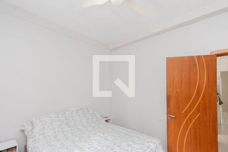 Quarto de casa à venda com 3 quartos, 450m² em Vila Nilo, São Paulo