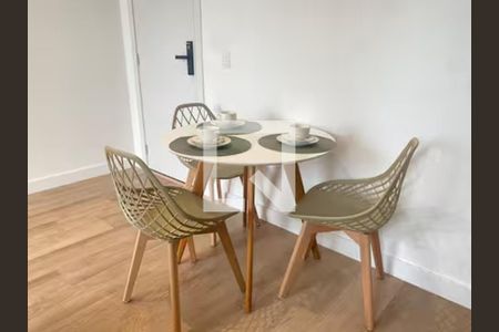 Sala de apartamento à venda com 2 quartos, 45m² em Santo Cristo, Rio de Janeiro