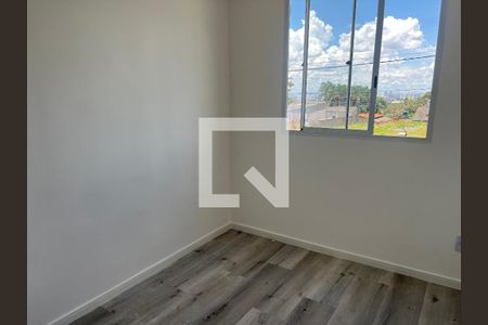 Quarto 2 de apartamento para alugar com 2 quartos, 46m² em Residencial Solar Ville, Goiânia
