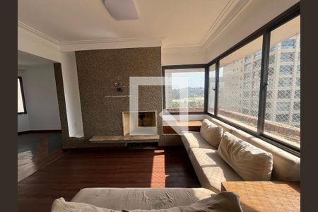 Apartamento para alugar com 4 quartos, 250m² em Jardim Europa, São Paulo