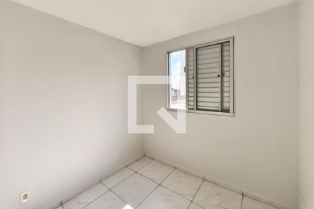 Quarto 1 de apartamento para alugar com 2 quartos, 45m² em Parque das Constelações, Campinas