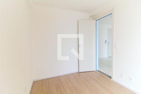 Quarto 1 de apartamento para alugar com 2 quartos, 38m² em Itaquera, São Paulo