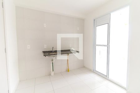 Sala/Cozinha de apartamento para alugar com 2 quartos, 38m² em Itaquera, São Paulo