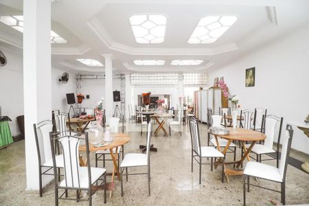 Sala 1 de casa à venda com 6 quartos, 800m² em Santana, São Paulo