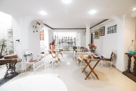 Sala 1 de casa à venda com 6 quartos, 800m² em Santana, São Paulo