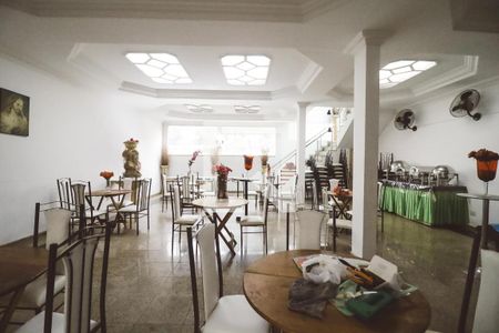 Sala 1 de casa à venda com 6 quartos, 800m² em Santana, São Paulo