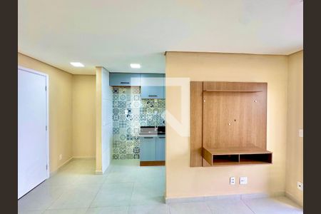 Sala de apartamento para alugar com 2 quartos, 55m² em Vila Itapegica, Guarulhos