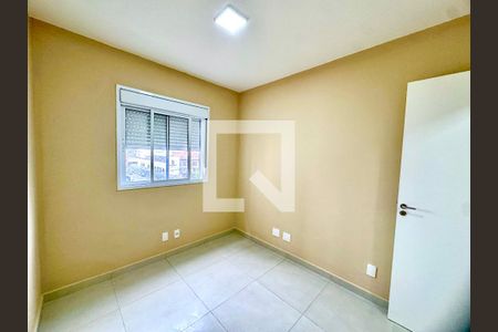 Quarto 1 de apartamento para alugar com 2 quartos, 55m² em Vila Itapegica, Guarulhos