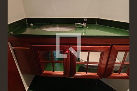 Lavabo de apartamento à venda com 4 quartos, 217m² em Sumarezinho, São Paulo