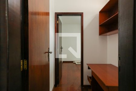 Quarto 2 de casa de condomínio para alugar com 3 quartos, 90m² em Jardim Guarau, São Paulo