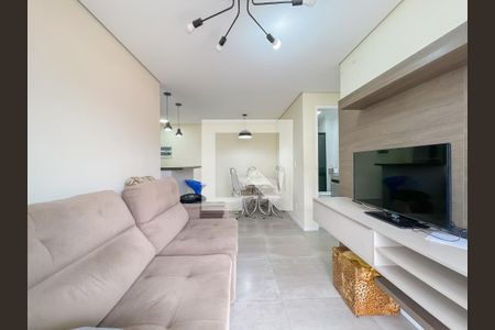 Sala de apartamento para alugar com 2 quartos, 60m² em Km 18, Osasco