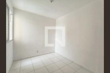 Quarto de apartamento para alugar com 2 quartos, 52m² em Minas Gerais, Uberlândia