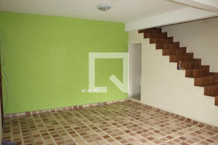 Casa para alugar com 4 quartos, 350m² em Roselândia, Cotia