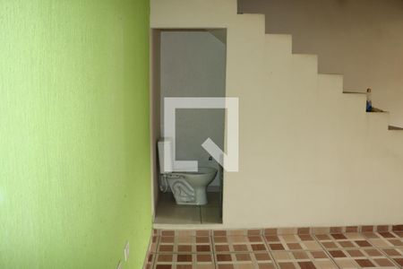 Casa para alugar com 4 quartos, 350m² em Roselândia, Cotia