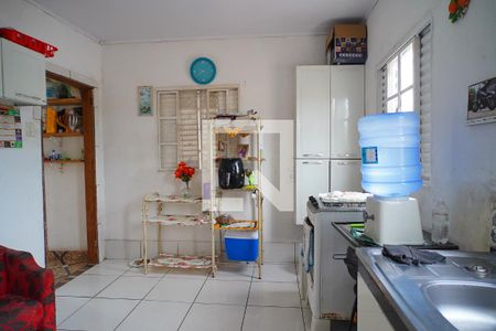 Cozinha  de casa à venda com 2 quartos, 200m² em Rubem Berta, Porto Alegre