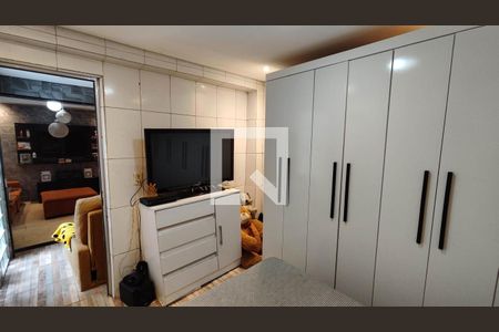 Quarto 1 de casa para alugar com 2 quartos, 65m² em Jardim Oseias Genuino, Ferraz de Vasconcelos