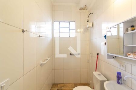 Banheiro Suíte 1 de casa para alugar com 4 quartos, 400m² em Vila Marari, São Paulo