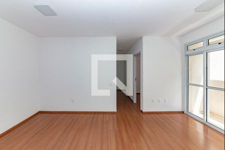 Sala de apartamento para alugar com 3 quartos, 75m² em Jk, Contagem