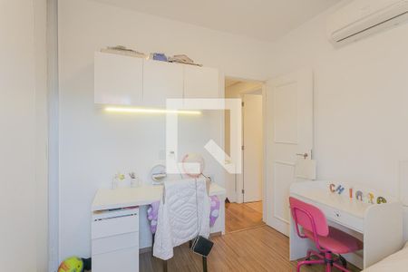 Quarto de apartamento à venda com 2 quartos, 100m² em Pinheiros, São Paulo