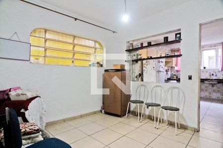 Casa para alugar com 3 quartos, 163m² em Jardim Sao Jose, São Paulo