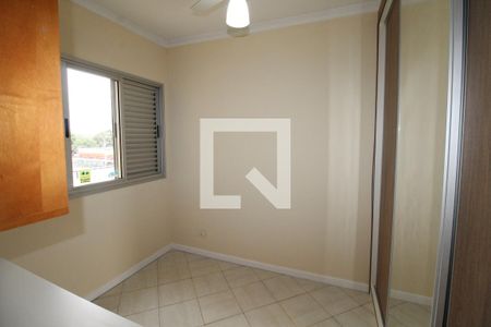 Quarto de apartamento para alugar com 2 quartos, 65m² em Conjunto Residencial Trinta E Um de Marco, São José dos Campos
