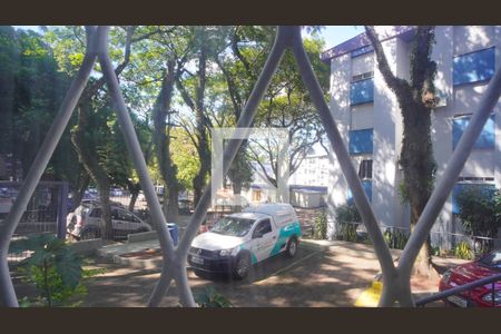 Vista da Rua de apartamento à venda com 2 quartos, 54m² em Cristal, Porto Alegre