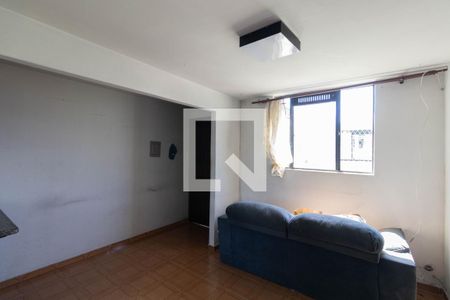 Sala e Cozinha de apartamento para alugar com 2 quartos, 47m² em Conjunto Habitacional Santa Etelvina Iii, São Paulo