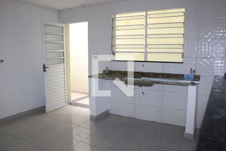 Sala/cozinha de casa para alugar com 1 quarto, 55m² em Parque Flamengo, Guarulhos
