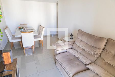 Sala de apartamento à venda com 3 quartos, 70m² em Paquetá, Belo Horizonte