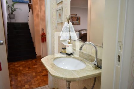 Lavabo  de casa para alugar com 8 quartos, 342m² em Planalto Paulista, São Paulo