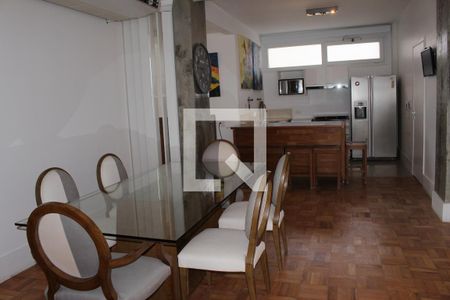 Sala/cozinha de apartamento para alugar com 2 quartos, 180m² em Santa Cecilia, São Paulo