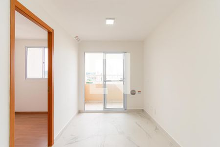 Sala de apartamento para alugar com 2 quartos, 40m² em Vila Antonieta, São Paulo