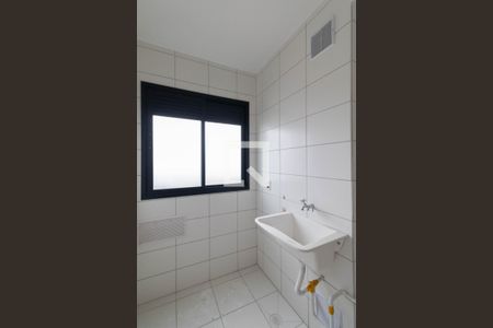 Cozinha e Área de Serviço de apartamento para alugar com 2 quartos, 40m² em Cidade Antônio Estêvão de Carvalho, São Paulo