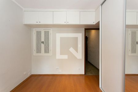 Quarto 1 de casa para alugar com 2 quartos, 131m² em Vila Regente Feijó, São Paulo