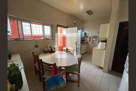 Foto 04 de casa à venda com 2 quartos, 250m² em Cidade Vargas, São Paulo