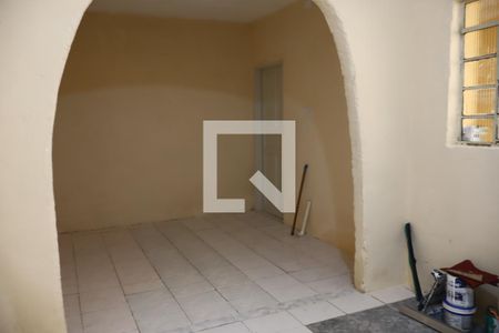 Quarto de Serviço de casa para alugar com 2 quartos, 60m² em Vila Antonieta, São Paulo