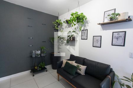 Sala de apartamento para alugar com 2 quartos, 56m² em Novo Mundo, Uberlândia