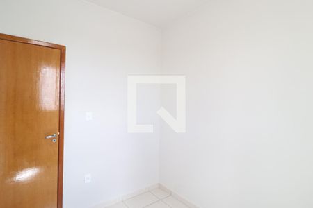 Quarto 1 de apartamento para alugar com 2 quartos, 49m² em Chácaras Panorama, Uberlândia