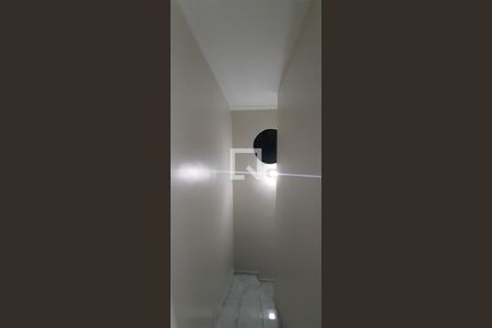 Corredor de casa à venda com 3 quartos, 160m² em Alves Dias, São Bernardo do Campo