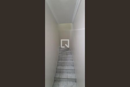 Escada de casa à venda com 3 quartos, 160m² em Alves Dias, São Bernardo do Campo