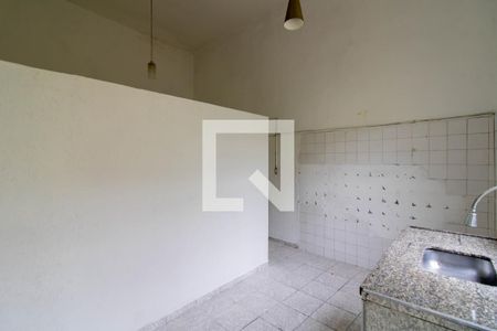 Cozinha de casa para alugar com 1 quarto, 30m² em Vila Sao Pedro, Guarulhos