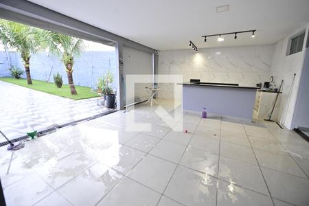 Casa para alugar com 3 quartos, 250m² em Jardim Novo Mundo, Goiânia