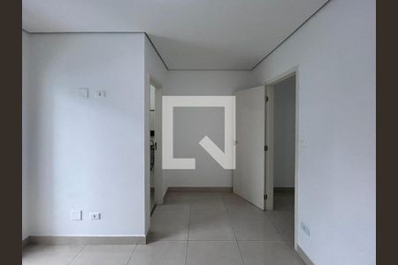 Quarto de kitnet/studio à venda com 1 quarto, 27m² em Campo Grande, São Paulo