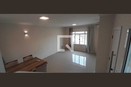 Casa à venda com 3 quartos, 139m² em Vila Zelina, São Paulo