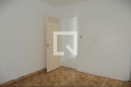 Quarto de casa para alugar com 1 quarto, 50m² em Vila Osasco, Osasco